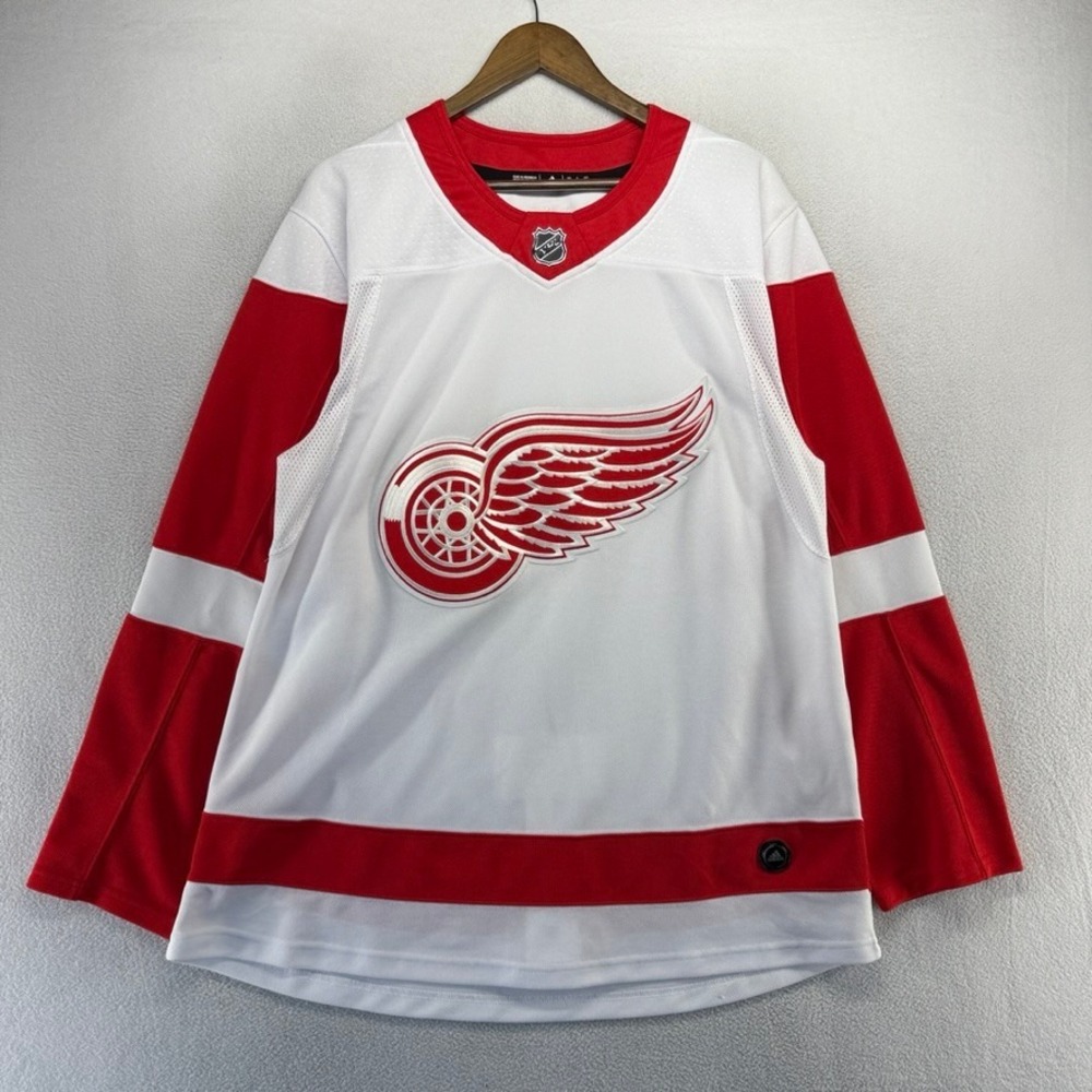Detroit Red Wings Jersey Mens 52 White Adidas Climalite Hockey Fight Strap Sewn